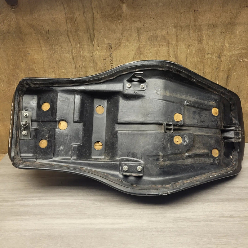 Motor Morgue Interior Parts VF500C Magna Seat VF500C Magna Seat | Action Outdoors NZ