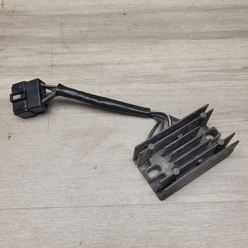 GSF250V Bandit (GJ77A) Regulator rectifier