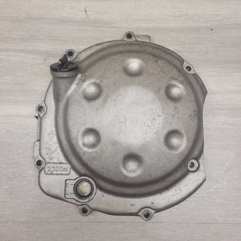 Motor Morgue Vehicle Parts GSF250 Bandit (GJ74A) Clutch cover (000247) GSF250 Bandit (GJ74A) Clutch cover (000247) - NZ