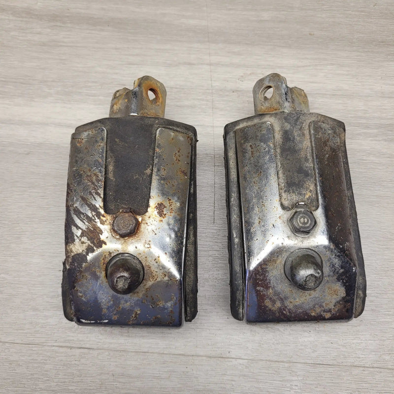 Motor Morgue Vehicle Parts VF500C Magna Foot pegs VF500C Magna Foot pegs | Action Outdoors NZ