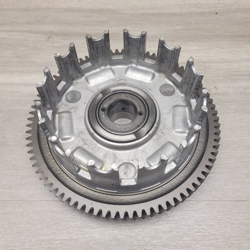 Motor Morgue Vehicle Parts GSF250 Bandit (GJ74A) Clutch Basket (000229) GSF250 Bandit (GJ74A) Clutch Basket (000229) - NZ