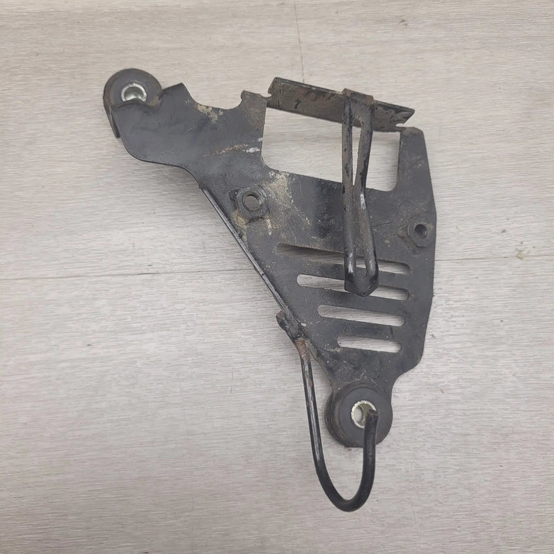 GSF250 Bandit (GJ74A) rectifier mounting plate – view 2