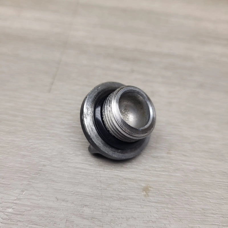 Motor Morgue Vehicle Parts GT250R EFI Oil filler cap GT250R EFI Oil filler cap | Action Outdoors NZ
