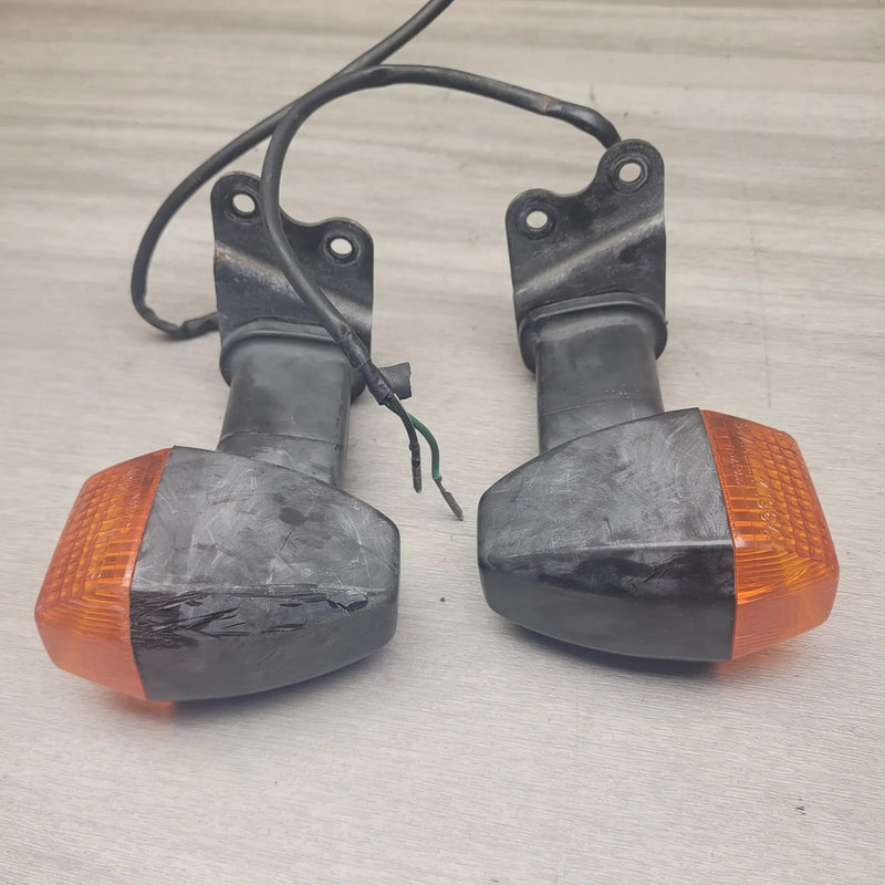 Motor Morgue Vehicle Parts ZZR250 Rear indicators ZZR250 Rear indicators | Action Outdoors NZ