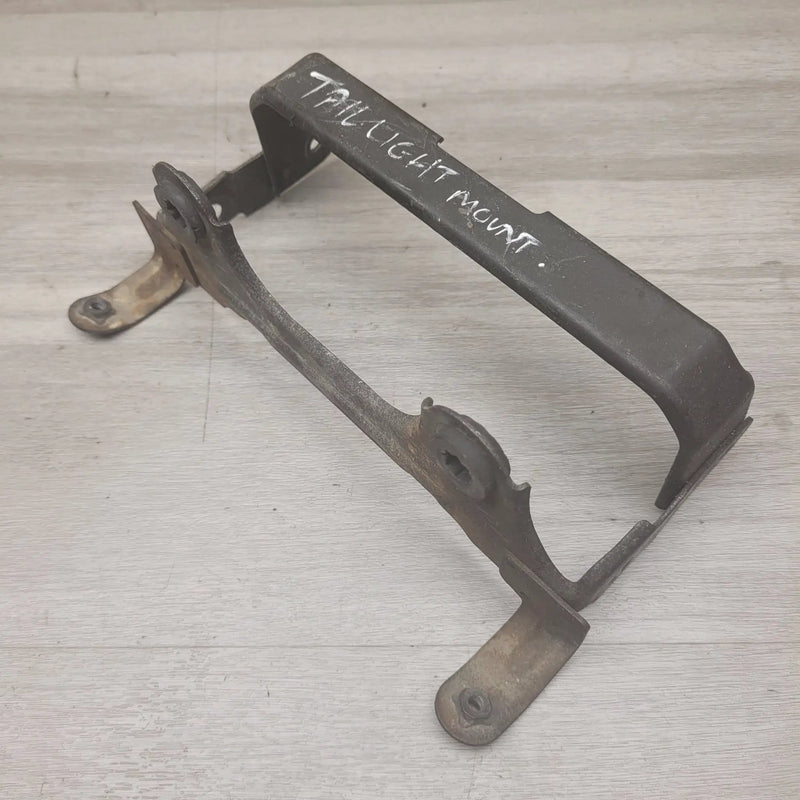 GSF250 Bandit (GJ74A) Tail light bracket – view 2