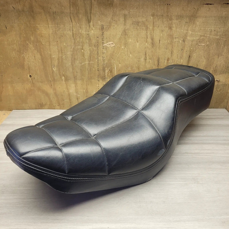 Motor Morgue Interior Parts VF500C Magna Seat VF500C Magna Seat | Action Outdoors NZ