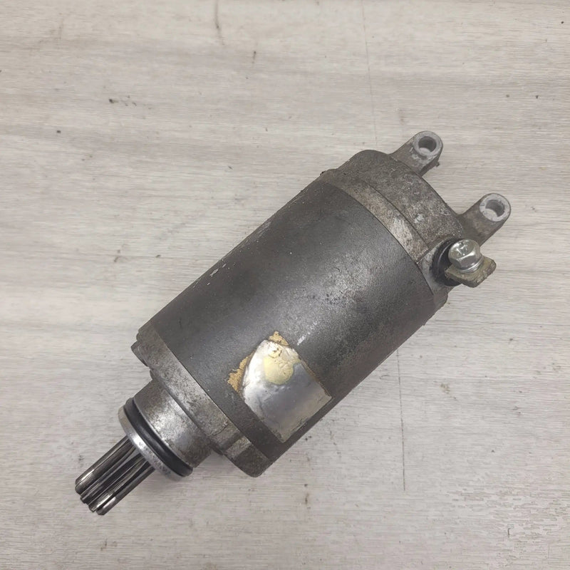 Motor Morgue Engine Parts GSF250 Bandit (GJ74A) Starter motor (000333) GSF250 Bandit (GJ74A) Starter motor (000333) - NZ