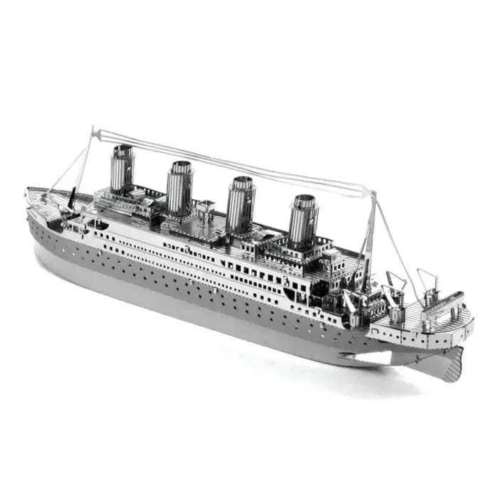 9eight5 Tools & Models Titanic Titanic